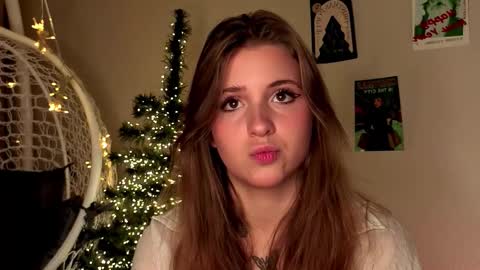 Lina  online show from January 7, 7:30 pm