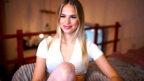 Sunflower  online show from March 4, 6:38 pm