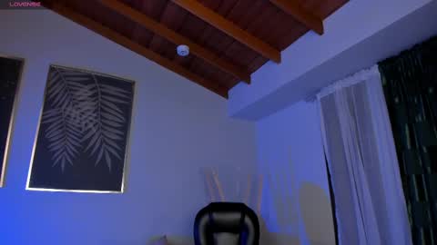 Snapshot of celestepalmer_x chatting on February 18, 3:21 am Celeste online show from February 18, 3:21 am