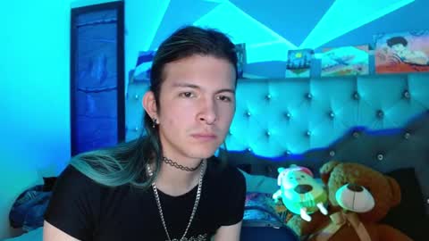 I am Valentinn online show from December 1, 5:33 pm