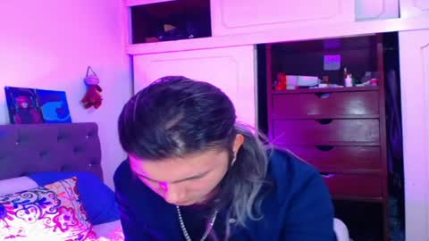 I am Valentinn online show from April 13, 12:26 am