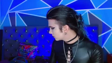 I am Valentinn online show from November 7, 12:14 am