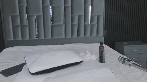 Celeste Bloom online show from February 6, 6:51 am