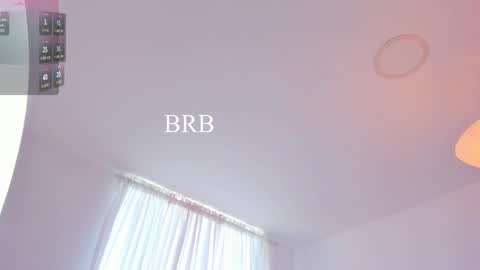 Ari online show from February 22, 8:42 pm