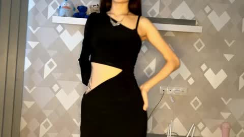 Eva online show from May 10, 8:10 am