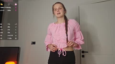 Eva online show from July 23, 6:49 pm