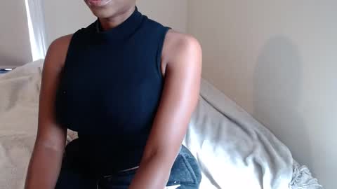 Snapshot of celinecostas chatting on September 27, 5:54 pm Celine Costas online show from September 27, 5:54 pm