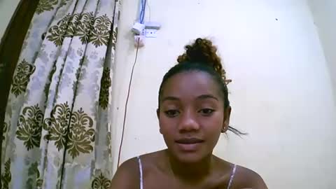 cerminah online show from November 5, 9:06 pm