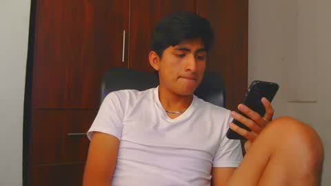 Cesar online show from December 5, 8:38 pm