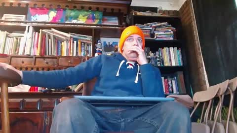 cguffey2284 online show from February 12, 7:56 pm