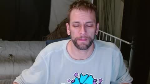 cguffey2284 online show from February 19, 3:38 am