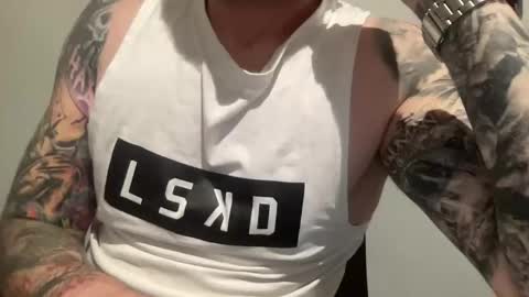 ch19876 online show from December 19, 6:03 pm