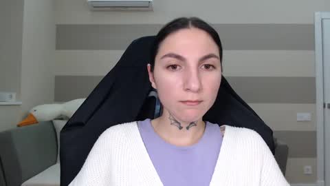 Snapshot of chabibiann chatting on February 14, 9:34 am Kate online show from February 14, 9:34 am