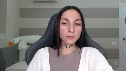 Snapshot of chabibiann chatting on February 17, 6:39 pm Kate online show from February 17, 6:39 pm