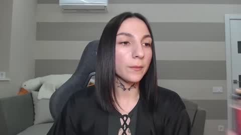 Snapshot of chabibiann chatting on March 4, 10:02 am Kate online show from March 4, 10:02 am