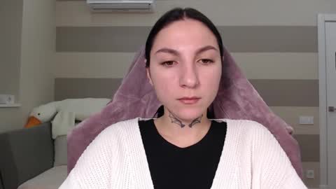 Snapshot of chabibiann chatting on February 20, 7:01 am Kate online show from February 20, 7:01 am