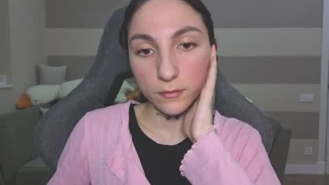 Kate online show from March 28, 2:51 pm