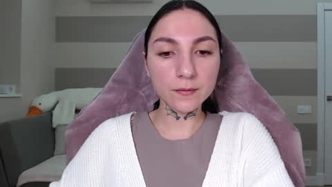 Snapshot of chabibiann chatting on February 19, 5:27 am Kate online show from February 19, 5:27 am
