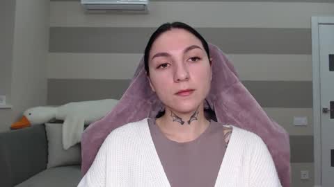 Snapshot of chabibiann chatting on February 21, 7:12 am Kate online show from February 21, 7:12 am