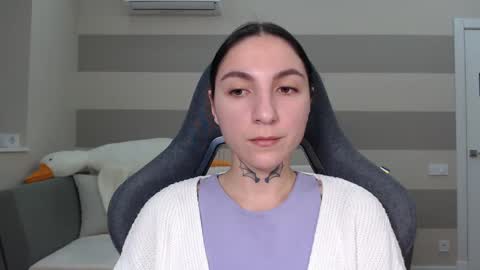 Snapshot of chabibiann chatting on February 13, 7:03 am Kate online show from February 13, 7:03 am