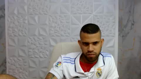 chacorta_ online show from June 7, 1:49 pm