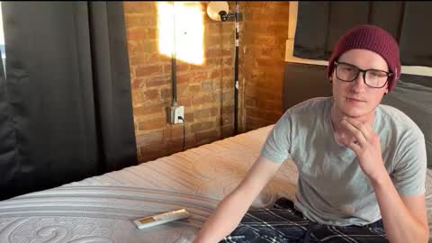 Snapshot of chadbentley420 chatting on October 18, 12:53 pm chadbentley420 online show from October 18, 12:53 pm