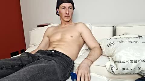 Chad online show from April 22, 4:03 pm