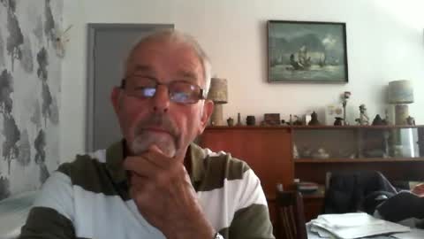 Champers online show from August 6, 10:02 am