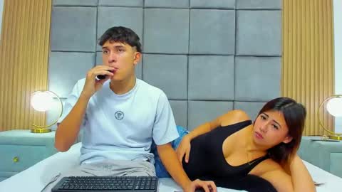 Chanellandmax online show from November 12, 2:41 pm