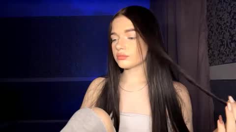 Kira online show from November 18, 11:13 am