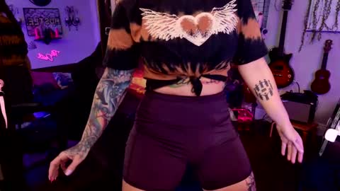 Snapshot of charlette_webb_xxx chatting on February 14, 12:19 am Charlette Webb online show from February 14, 12:19 am