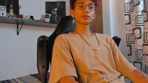 Charles Russo online show from December 11, 10:49 pm