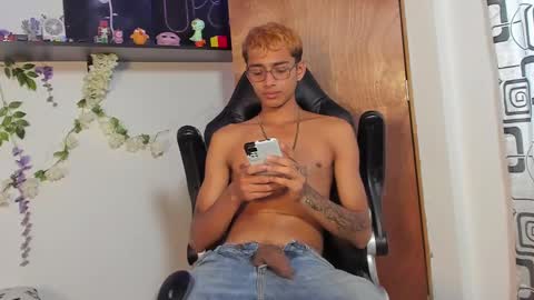 Charles Russo online show from February 17, 9:00 pm