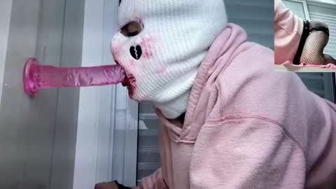 Charlie Throat online show from February 22, 10:51 am