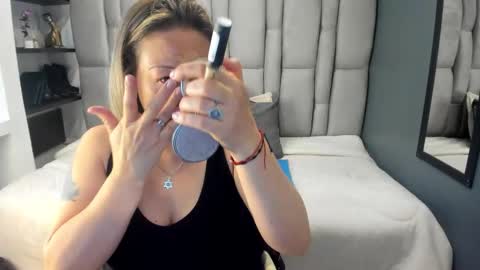 Charlot milf online show from February 25, 12:09 pm