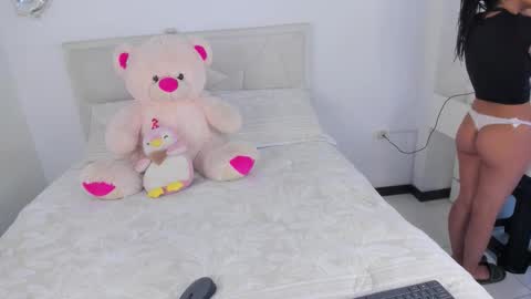    online show from March 7, 7:14 pm