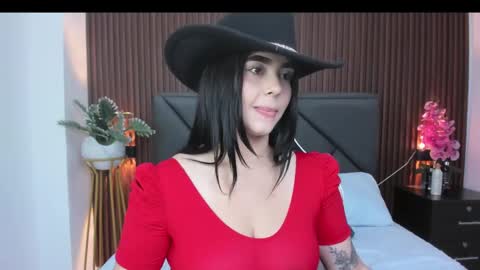 Snapshot of charlote_rossee chatting on October 2, 3:05 am charlote_rossee online show from October 2, 3:05 am
