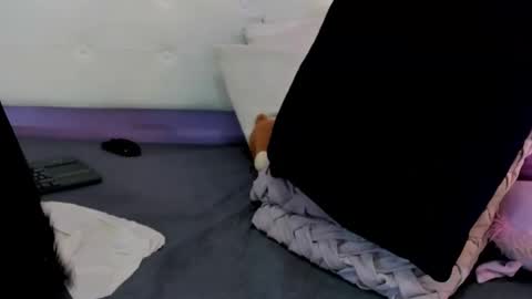 Char 3 online show from September 29, 5:01 pm