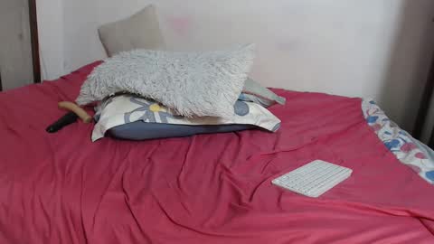 karinaa independent model online show from September 19, 1:10 am