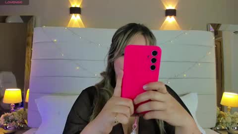 Charlotte online show from November 21, 12:03 pm