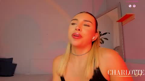 charlotte  grey online show from April 17, 9:50 pm