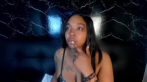 Snapshot of charlotte_brown_1 chatting on September 20, 2:14 am CHARLOTTE BROWN online show from September 20, 2:14 am