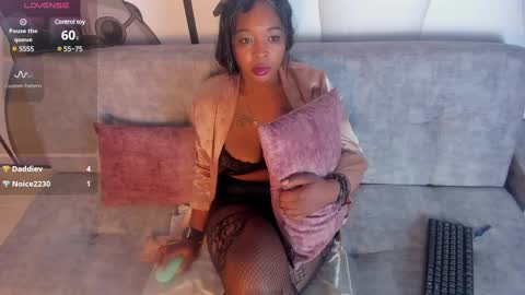 Snapshot of charlotte_brown_1 chatting on February 20, 4:47 pm CHARLOTTE BROWN online show from February 20, 4:47 pm