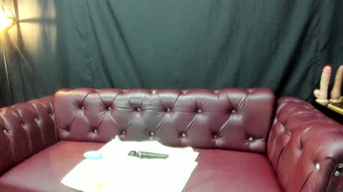 Snapshot of charlotte_brown_1 chatting on February 7, 11:34 am CHARLOTTE BROWN online show from February 7, 11:34 am