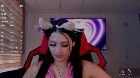 Snapshot of charlotte_greys chatting on September 24, 9:10 pm Charlotte online show from September 24, 9:10 pm
