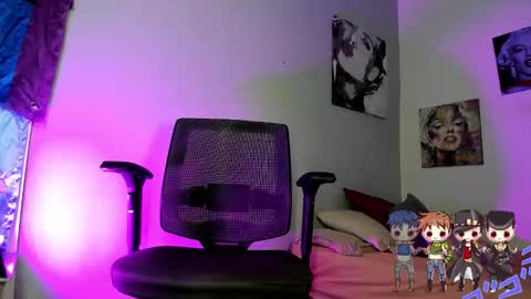 Charlie  online show from December 16, 4:19 am