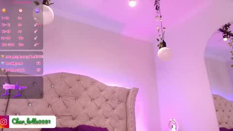 Snapshot of charlotte_jones__1 chatting on February 25, 5:51 pm Charlotte online show from February 25, 5:51 pm
