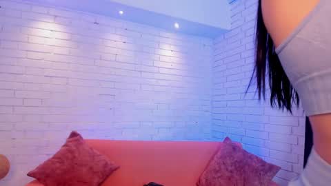 Snapshot of charlotte_whitee1 chatting on September 18, 11:36 am Charlotte Everyday From 0700 to 1300 Col Time online show from September 18, 11:36 am