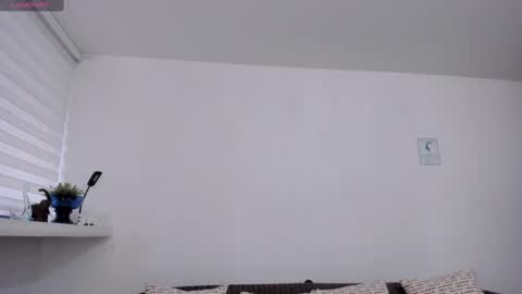 Snapshot of charlotte_whitee1 chatting on February 22, 11:46 am Charlotte Everyday From 0700 to 1300 Col Time online show from February 22, 11:46 am