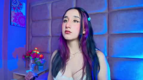 charlottestuart_ online show from February 27, 4:27 am